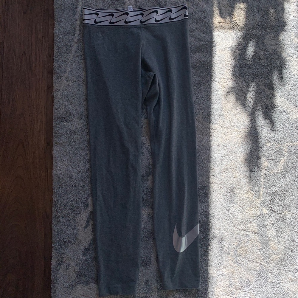 Nike leggings